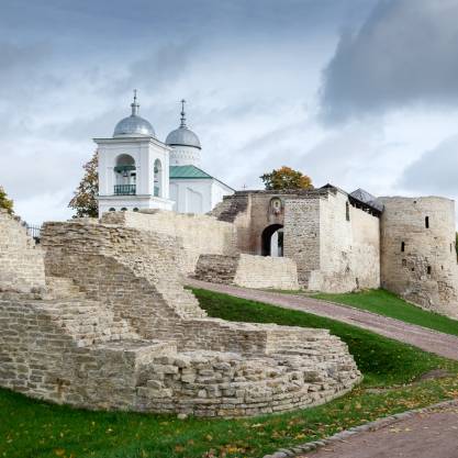 Изборск